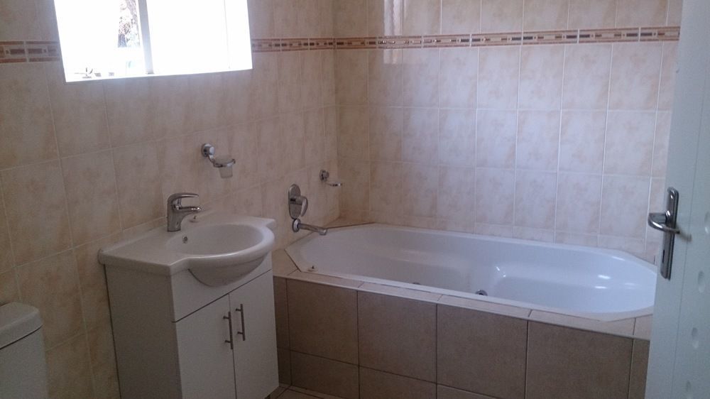 בולוואיו Wozani Lodge מראה חיצוני תמונה